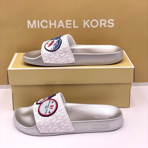 Michael Kors Penny Slide Flip Flops Ski Patch - Picture 8 of 12